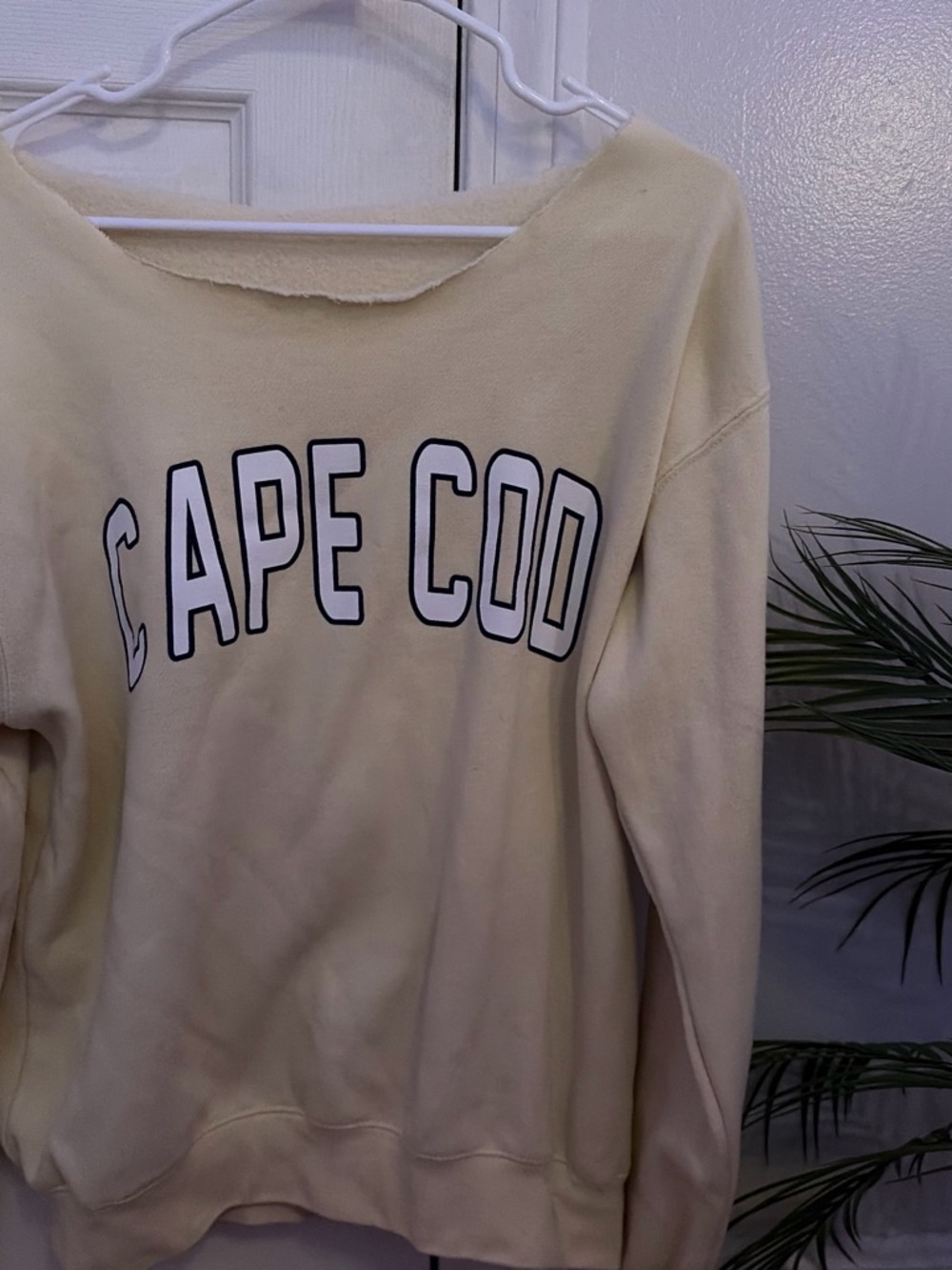 Cream Crewneck Sweatshirt with CAPE COD Graphic
